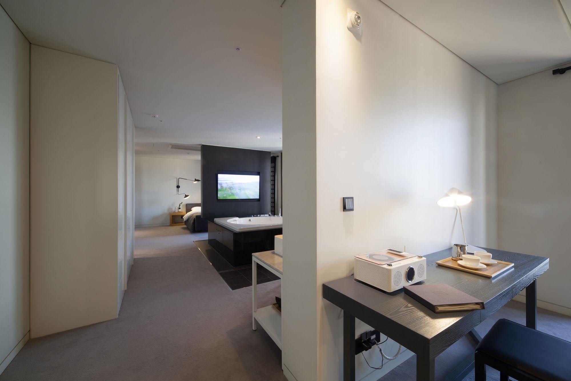Hotel Lacky Daejeon Dış mekan fotoğraf